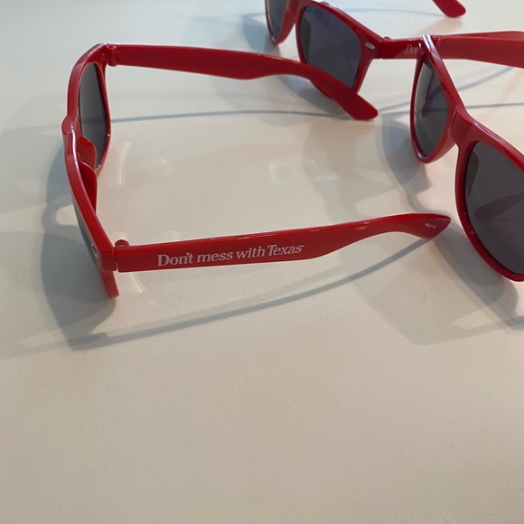 Sunglasses - Picture 2 of 6